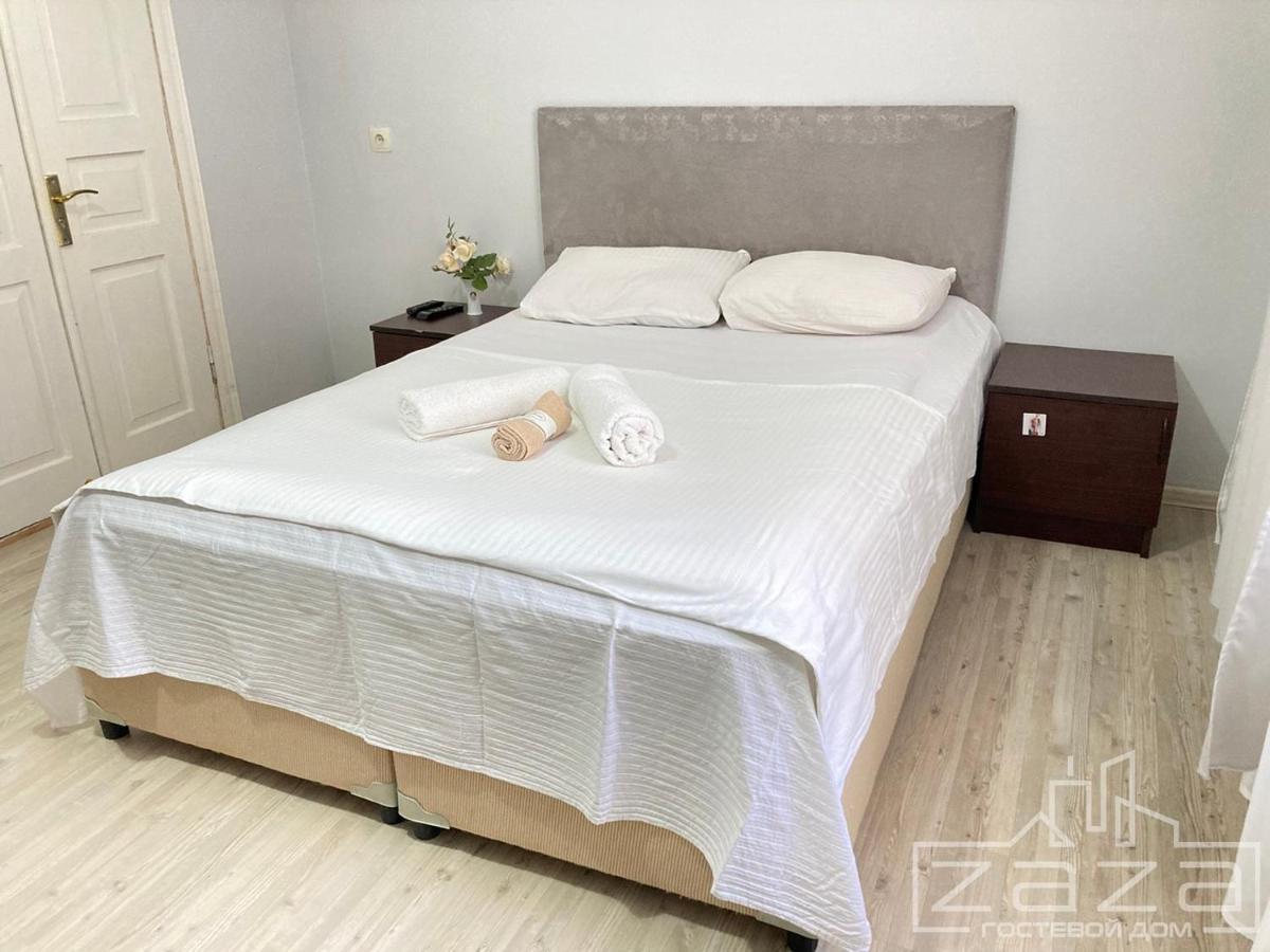 Zaza Guest House 科布列季 外观 照片