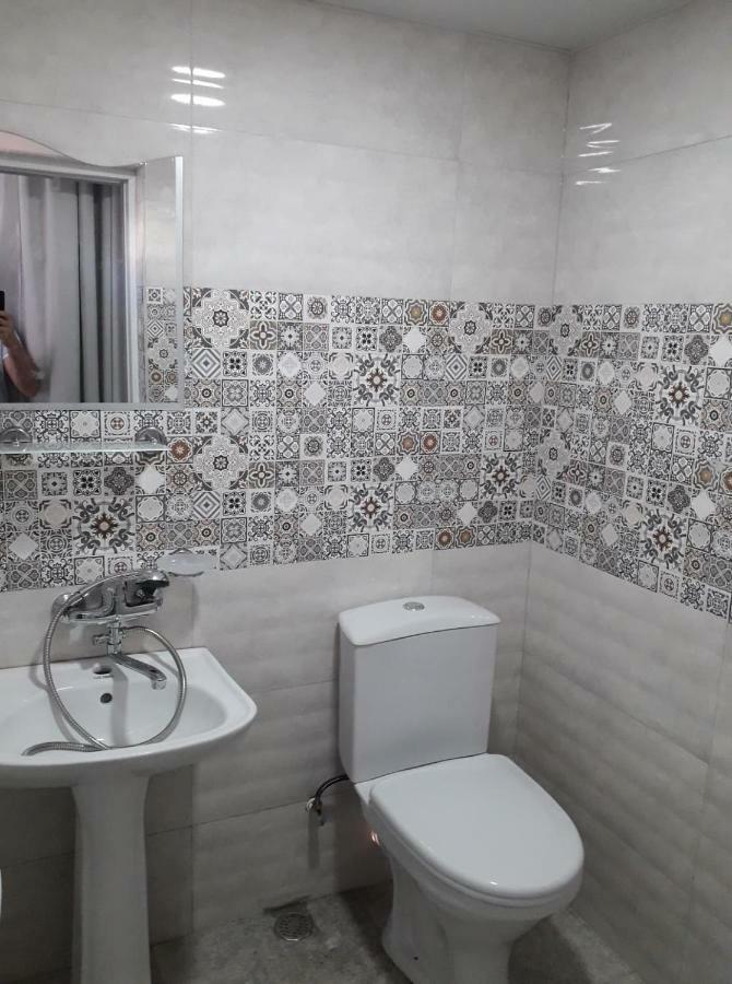 Zaza Guest House 科布列季 外观 照片