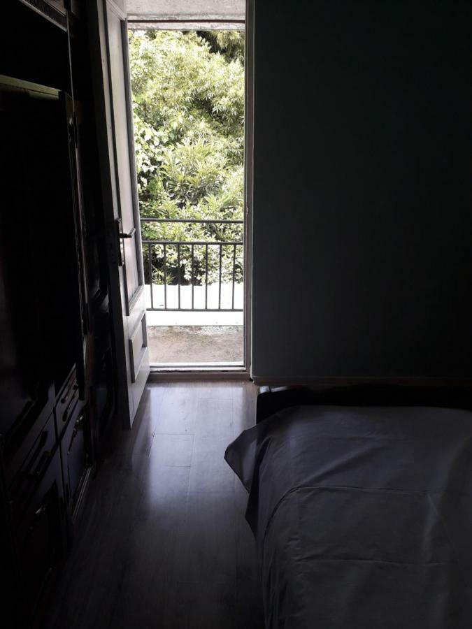 Zaza Guest House 科布列季 外观 照片